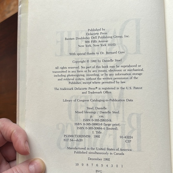 Danielle Steel Books. set of 2 Vintage - Picture 8 of 14